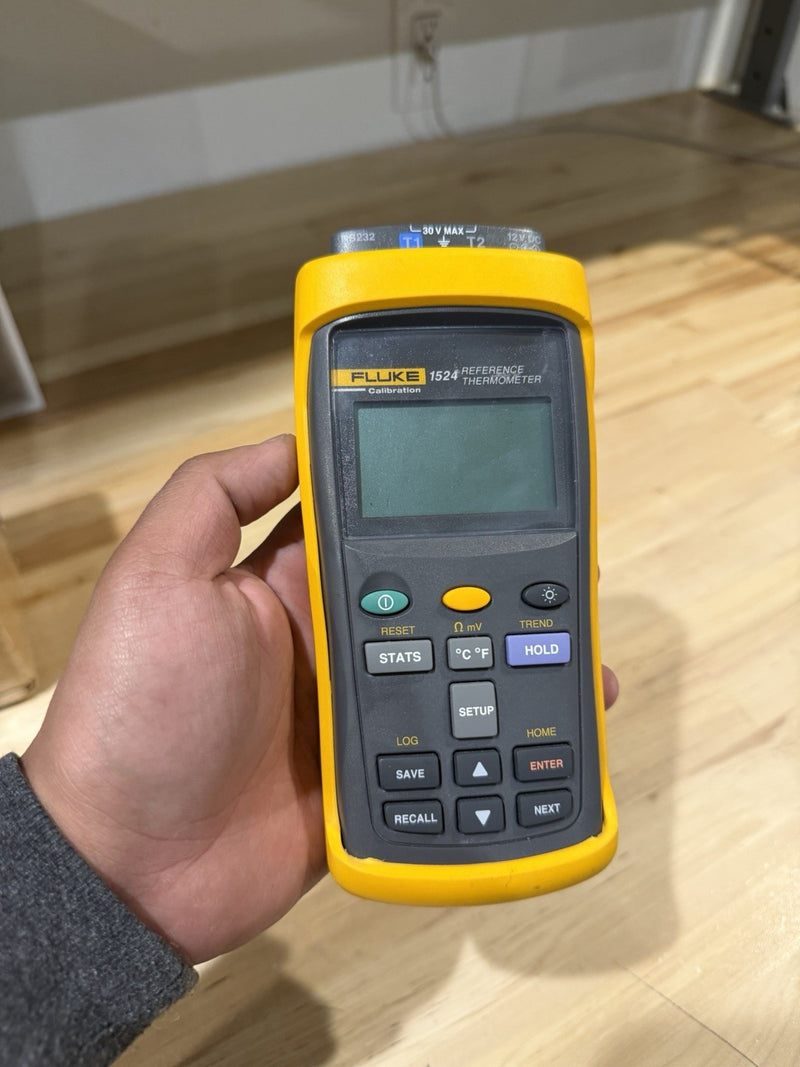 FLUKE 1524 REFERENCE THERMOMETER TESTED