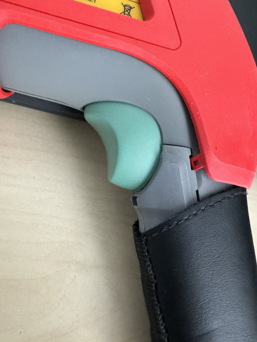 FLUKE 568EX IR THERMOMETER