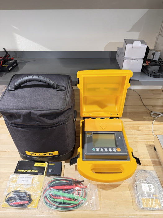 FLUKE 1550 MEGOHMMETER HIGH VOLTAGE INSULATION TESTER (NEW) SHIPS FAST