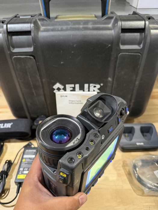 FLIR T640 THERMAL IMAGING CAMERA WITH ACCESSORIES TESTED
