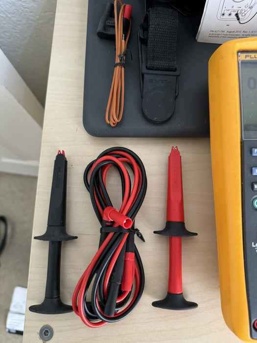 FLUKE 289 FVF DIGITAL MULTIMETER WITH ACCESSORIES