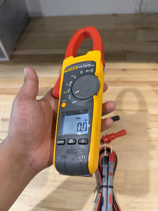 FLUKE 376 WIRELESS TRUE RMS AC/DC CLAMP METER W/LEADS - SHIPS FAST