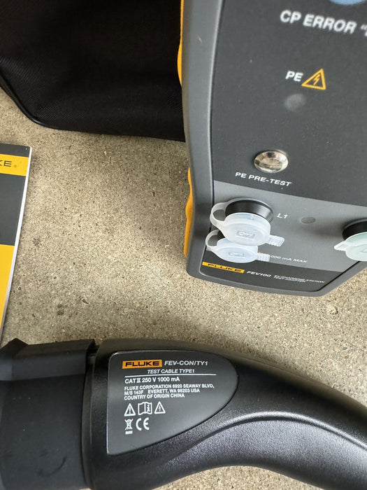 FLUKE FEV100/TY1 ADAPTER KIT FOR ELECTRIC VEHICLE CHARGING STATIONS NEW SEALED