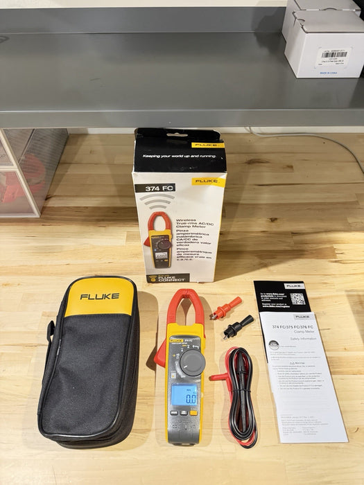 FLUKE 374 FC TRMS CLAMP METER WITH LEADS & CLIPS TESTED