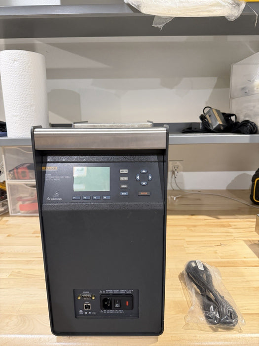 FLUKE 9190A FIELD METROLOGY WELL -95°C TO 140°C (TESTED) FREE SHIPPING