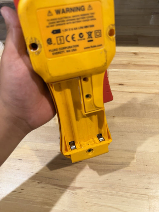 FLUKE 355 TRUE RMS 2000 CLAMP METER - FOR PARTS (PARTS ONLY) SHIPS FAST