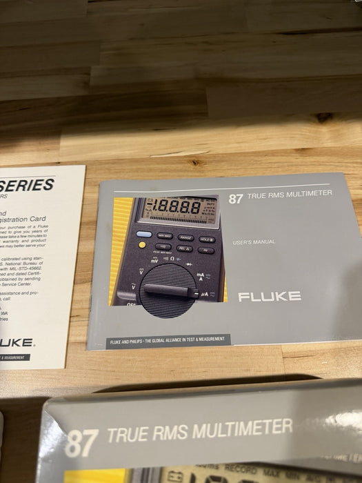 FLUKE 87 TRUE RMS MULTIMETER NEW
