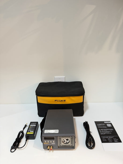 FLUKE 9140 22207T DRY-WELL CALIBRATOR WITH BAG & CHARGER TESTED
