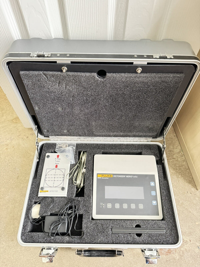 FLUKE BIOMEDICAL 8000 VICTOREEN NERO MAX X-RAY WITHCASE
