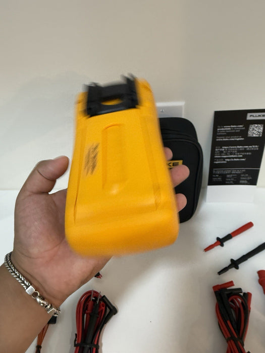 FLUKE 787B PROCESSMETER W/ ACCESSORIES & BAG - FREE SHIPPING (TESTED)