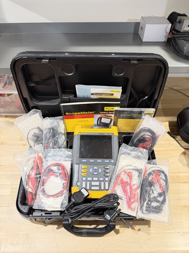 FLIKE 199C 200MHZ 2.5GS/s SCOPEMETER COLOR WITH ACCESSORIES