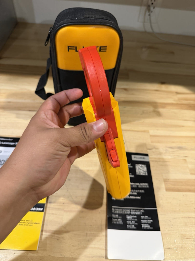 FLUKE 368 FC AC LEAKAGE CURRENT CLAMP FREE SHIPPING