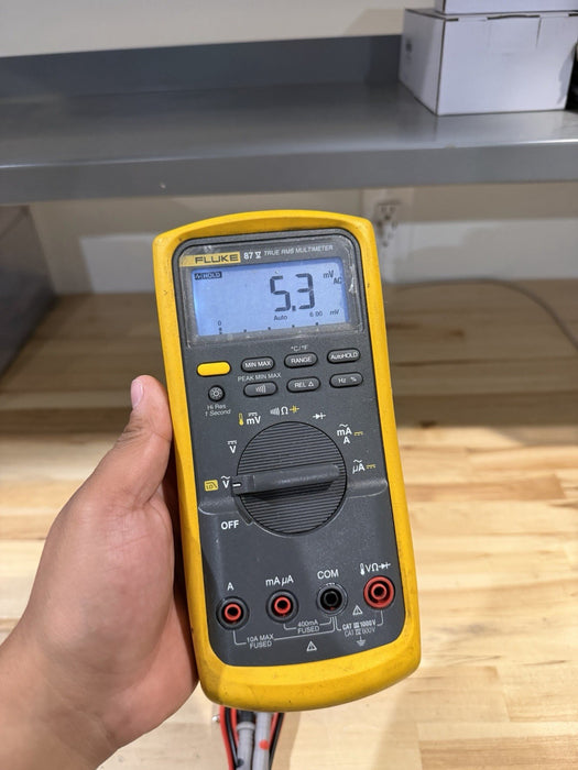 FLUKE 87V TRUE RMS MULTIMETER W/ LEADS (TESTED) SHIPS FAST