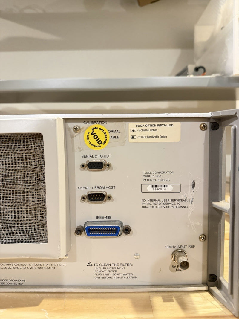 FLUKE 5820A OSCILLOSCOPE CALIBRATOR W/ 5 CHANNEL OPTION (FREE SHIPPING)
