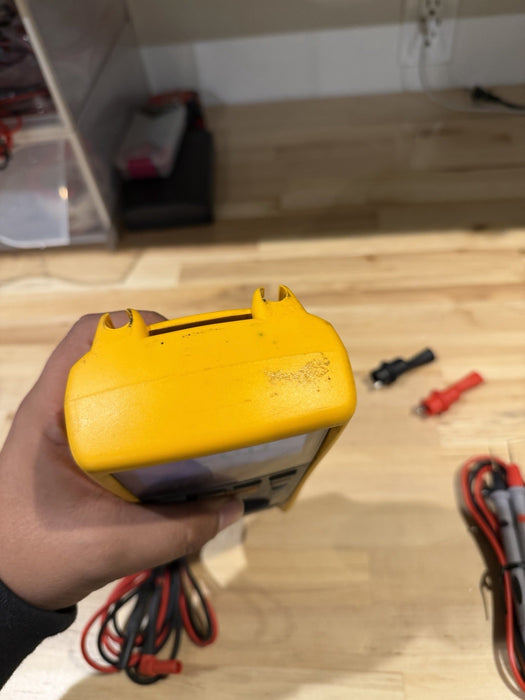 FLUKE 1587 FC INSULATION MULTIMETER W/ LEADS (TESTED) SHIPS FAST