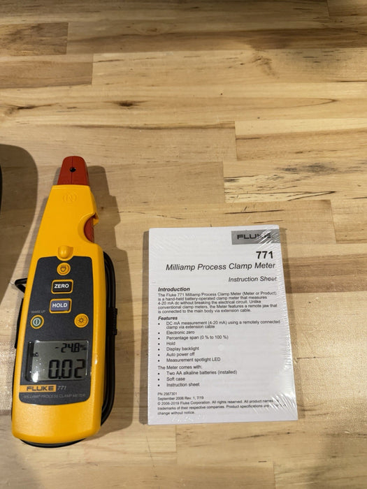 FLUKE 771 MILLIAMP PROCESS CLAMP METER ( NEW CONDITION ) SHIPS FAST
