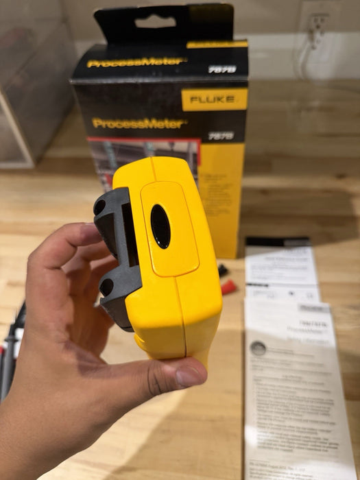 FLUKE 787B PROCESS METER TESTED