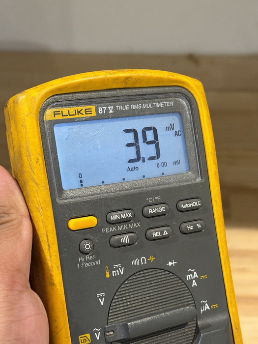 FLUKE 87V TRUE RMS MULTIMETER W/ LEADS (TESTED) SHIPS FAST