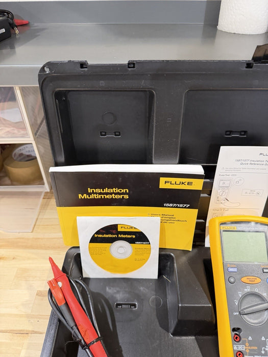 FLUKE 1577 INSULATION MULTIMETER W/ LEADS & CASE (TESTED) SHIPS FAST NEW SEALED