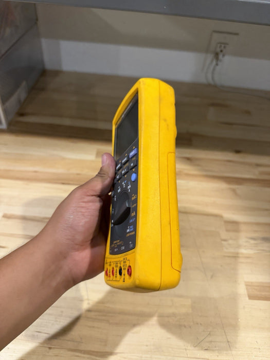 FLUKE 789 PROCESS METER FOR PARTS