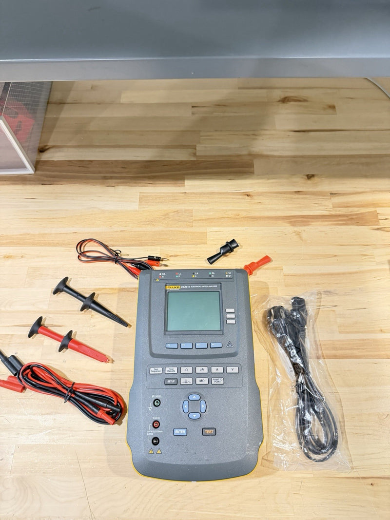 FLUKE ESA615 115V ELECTRICAL SAFETY ANALYZER TESTER WITH LEADS & CHARGER TESTED