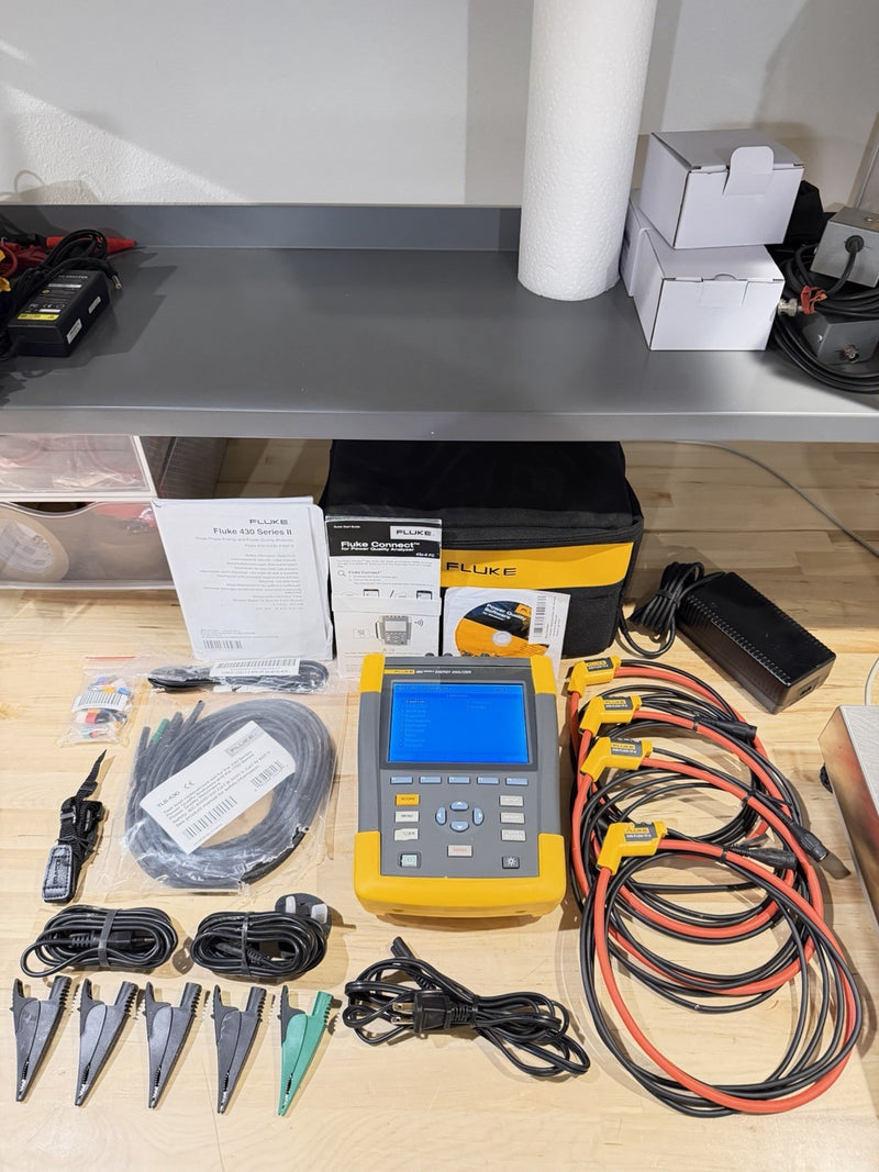 FLUKE 434 SERIES II ENERGY ANALYZER KIT WITH ACCESSORIES TESTED