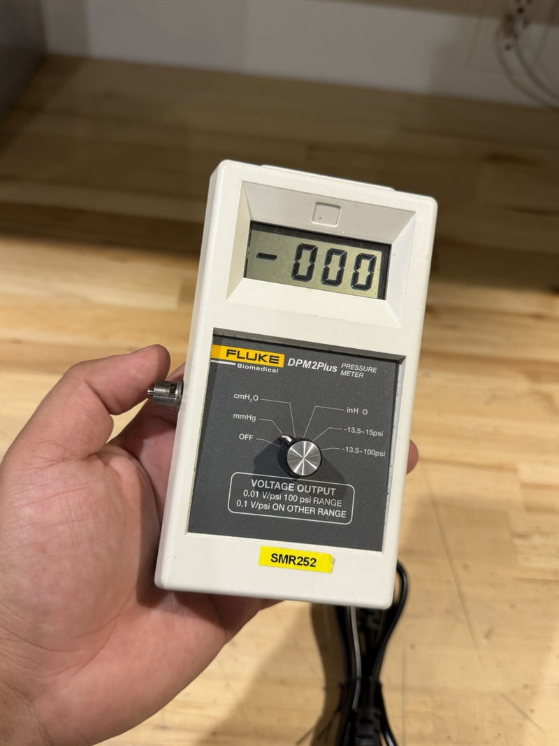 FLUKE BIOMEDICAL DPM2PLUS PRESSURE METER (TESTED) FREE SHIPPING CALIBRATED 2027