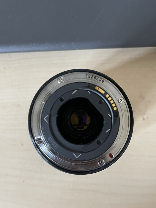 CANON EF 17-40MM F/4L ULTRA WIDE ANGLE ZOOM LENS - BLACK 8806A002