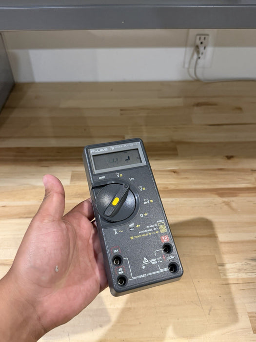 FLUKE 79 SERIES II MULTIMETER FOR PARTS