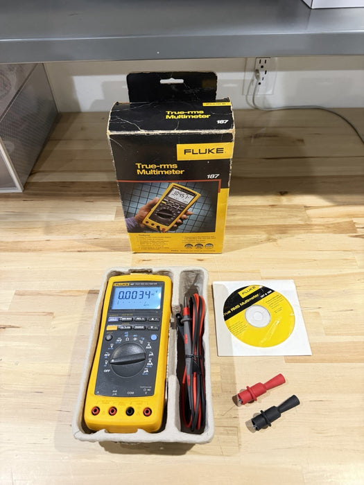 FLUKE 187 TRUE RMS MULTIMETER W/ LEADS & CLIPS  (NEW SEALED) TESTED - RARE