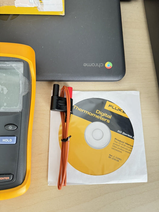 FLUKE 51 II THERMOCOUPLE THERMOMETER WITH PROBE DAMAGED BOX NEW