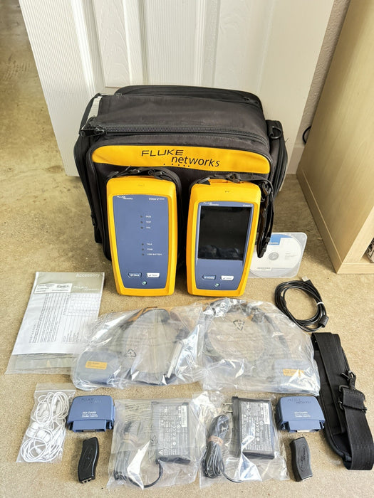 FLUKE NETWORKS DSX2-8000 CABLE CERTIFIER TETSER KIT TESTED