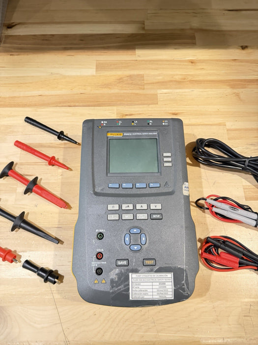 FLUKE ESA615 230V ELECTRICAL SAFETY ANALYZER TESTER WITH LEADS & CHARGER TESTED