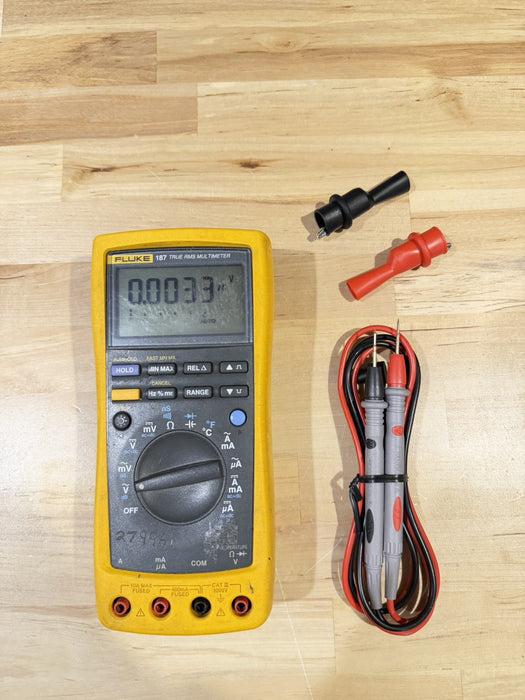 FLUKE 187 TRUE RMS MULTIMETER W/ LEADS (TESTED) SHIPS FAST