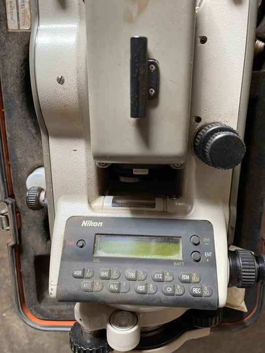 NIKON DTM-A20 WITH CASE AS IS PLEASE READ