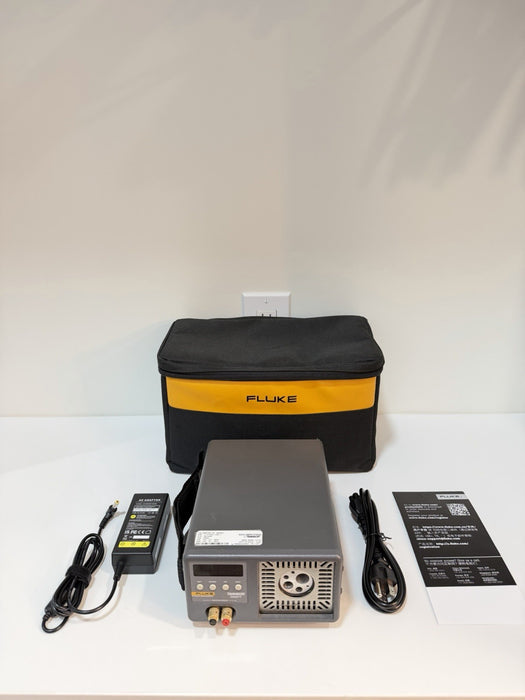 FLUKE 9140 22207T DRY-WELL CALIBRATOR WITH BAG & CHARGER TESTED