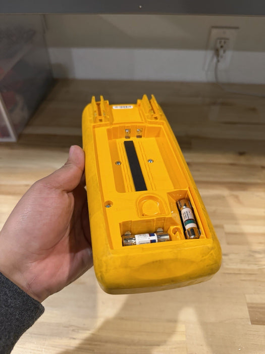 FLUKE 289 TRUE-RMS LOGGING MULTIMETER (PARTS ONLY) FOR PARTS