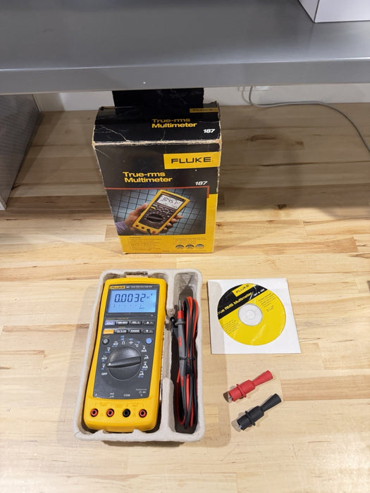 FLUKE 187 TRUE RMS MULTIMETER W/ LEADS & CLIPS  (NEW SEALED) TESTED - RARE