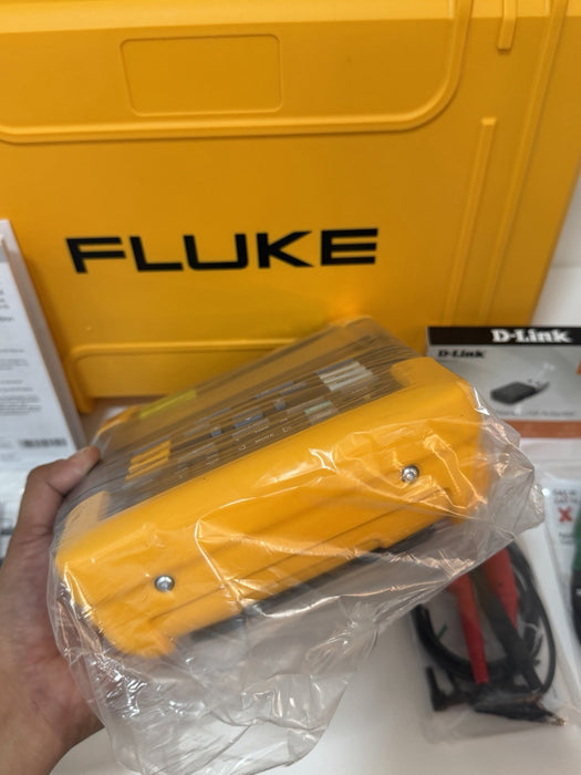 FLUKE 190-204-III S DIGITAL OSCILLOSCOPE 4CH 200MHZ 5GS/S (CALIBRATED 2025) NEW