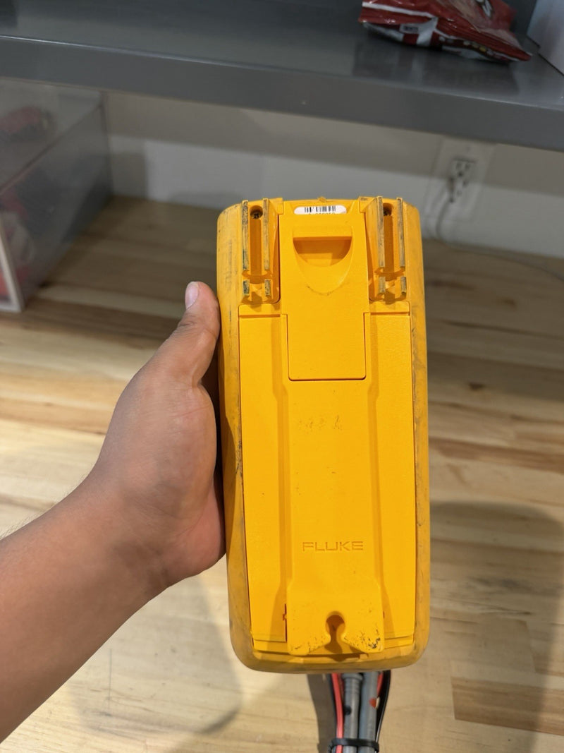 FLUKE 289 TRUE RMS ELECTRONIC LOGGING DIGITAL MULTIMETER WITH LEADS & CLIPS