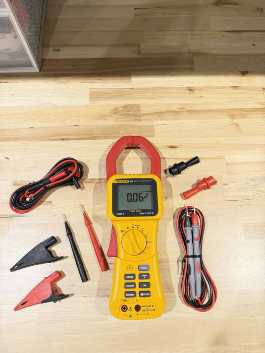 FLUKE 355 AC/DC CLAMP METER WITH ACCESSORIES