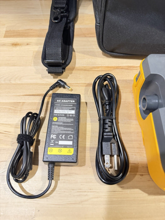 FLUKE VT900A GAS FLOW ANALYZER W/VAPOR & CHARGER-FREE SHIPPING (TESTED)
