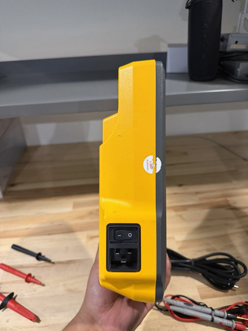 FLUKE ESA615 230V ELECTRICAL SAFETY ANALYZER TESTER WITH LEADS & CHARGER TESTED
