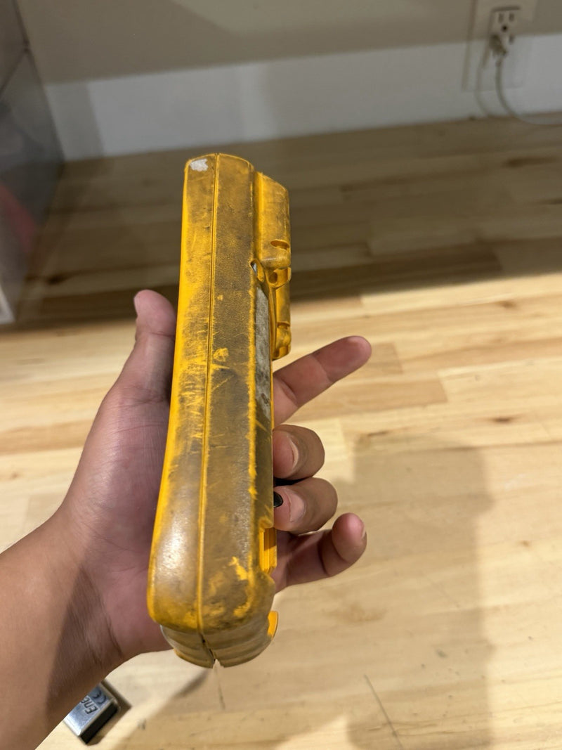 FLUKE 179 TRUE RMS MULTIMETER (PARTS ONLY) FOR PARTS DOESN’T WORK - SHIPS FAST