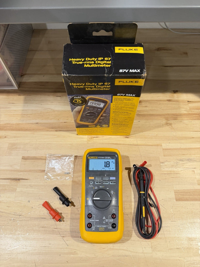 FLUKE 87V MAX TRUE RMS MULTIMETER W/ LEADS & CLIPS
