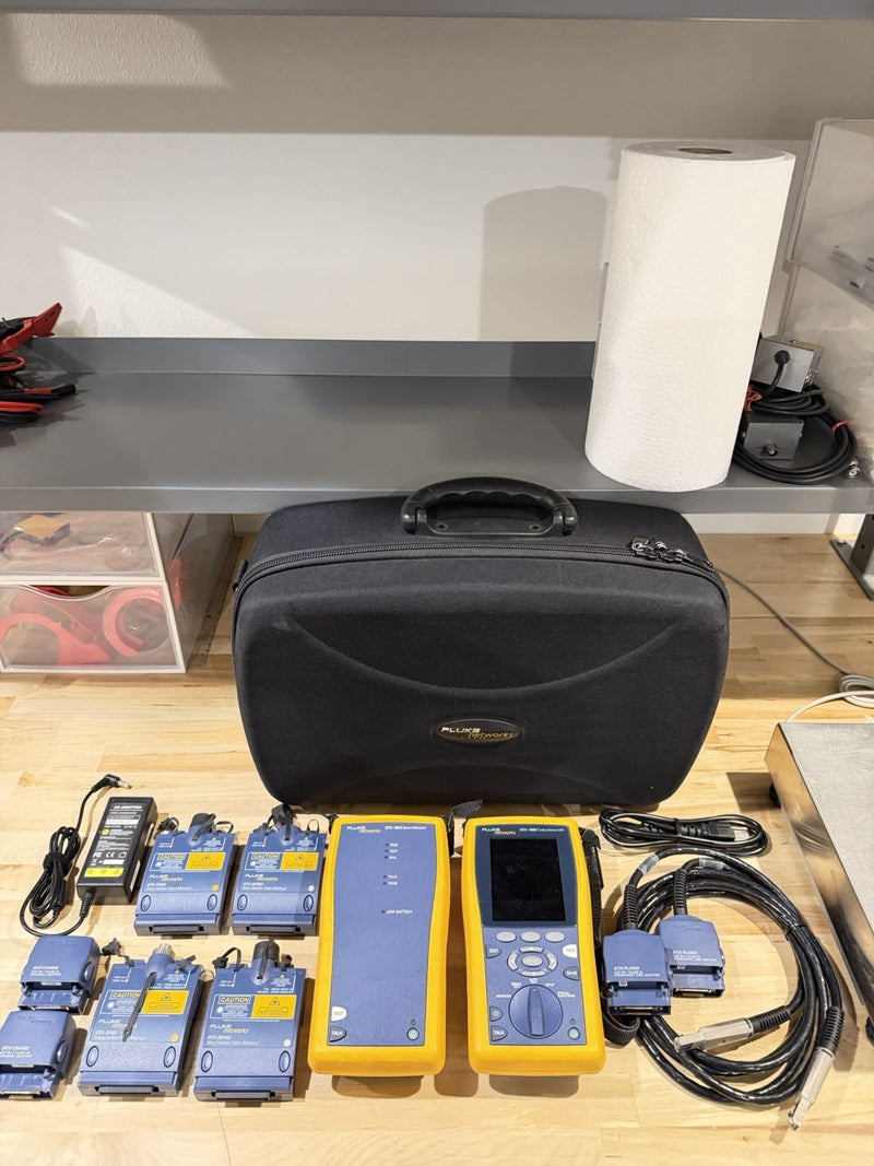 FLUKE NETWORKS DTX-1800 CABLE ANALYZER WITHDTX-SFM2 DTX-MFM2 DTX-PLA002 TESTED