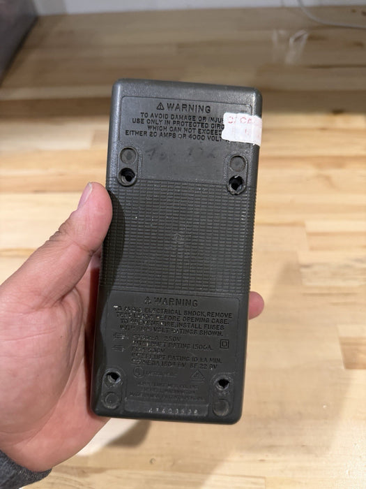 FLUKE 77 MULTIMETER (PARTS ONLY) FOR PARTS