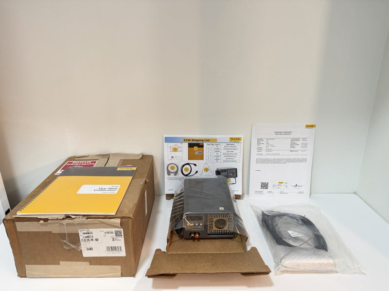 FLUKE 9140-C-156 DRY-WELL CALIBRATOR KIT CAL DATE 20252026