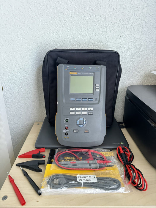 FLUKE ESA612 ELECTRICAL SAFETY ANALYZER 115V WITH ACCESSORIES & BAG