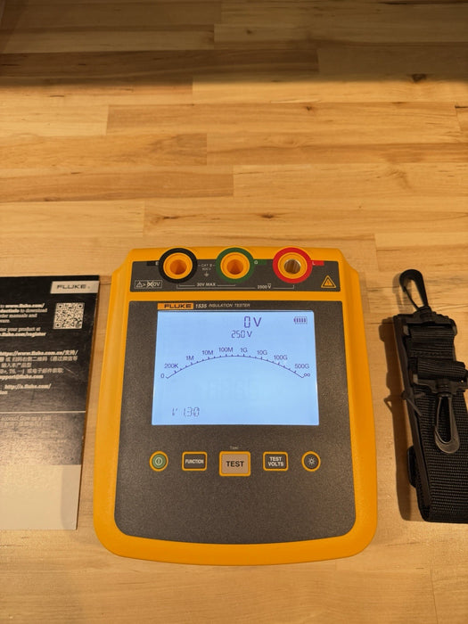 FLUKE 1535 MEGOHMMETER INSULATION TESTER (FREE SHIPPING) TESTED